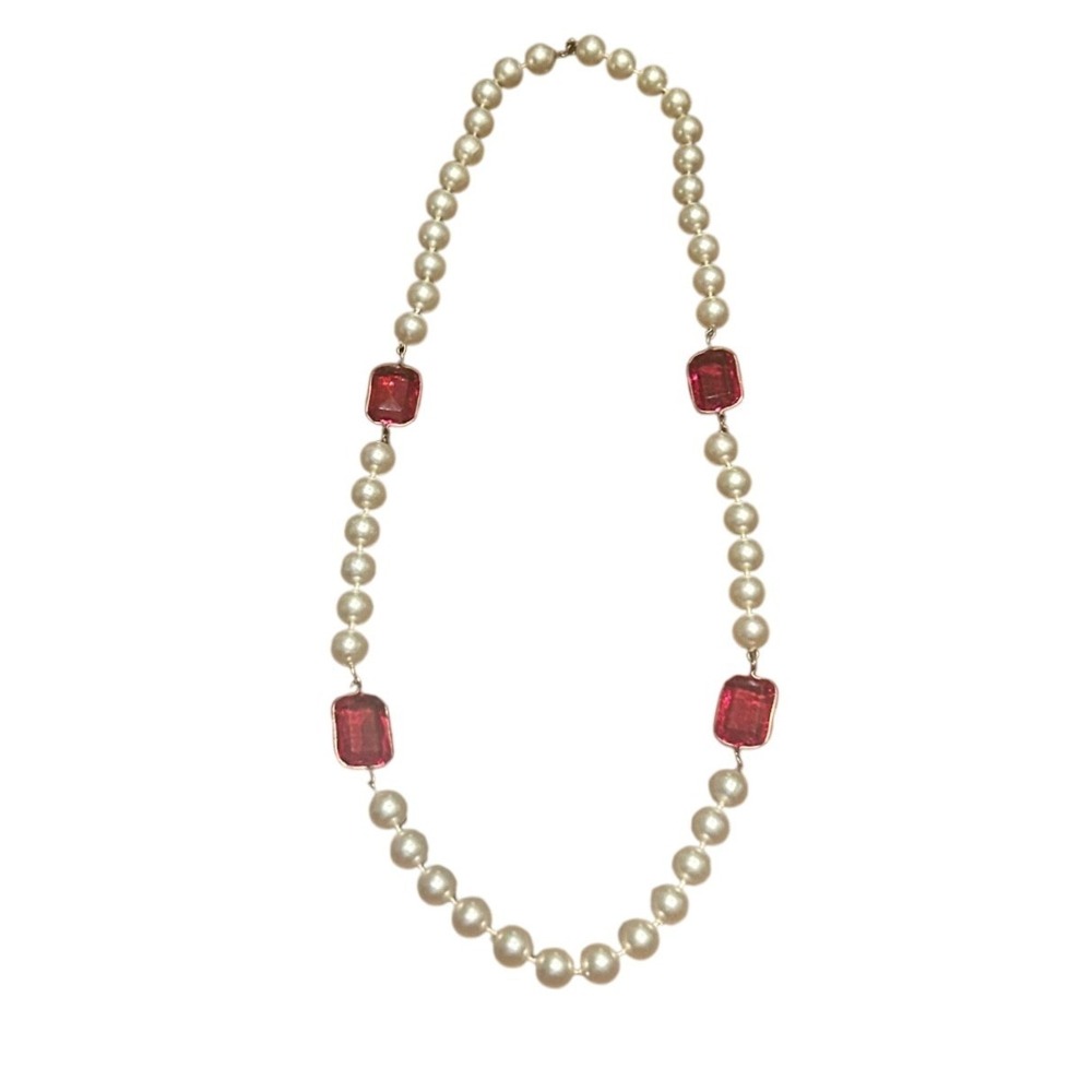 Vintage Costume Jewelry Pearl Necklace Red Emerald Cut Accents Holiday Statement